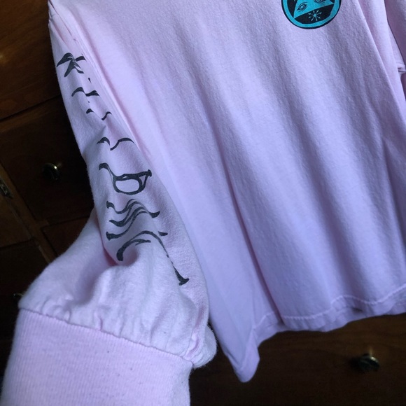 welcome long sleeve - Picture 2 of 2